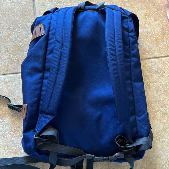 Patagonia Backpack - Picture 2 of 5